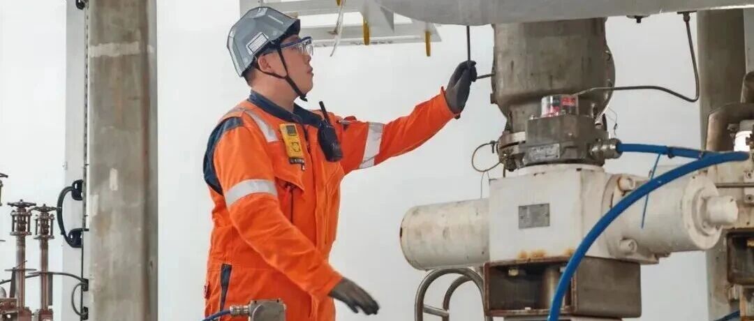 Technical Service | Tecway Engineers Support FSRU Pre-Cooling Before LNG Bunkering